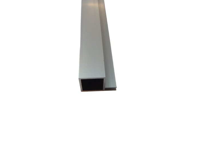 Aluminium Vierkantrohr 20x20x1,5 mm mit Nut verschiedenen Ausführungen ca. 1 Meter Länge