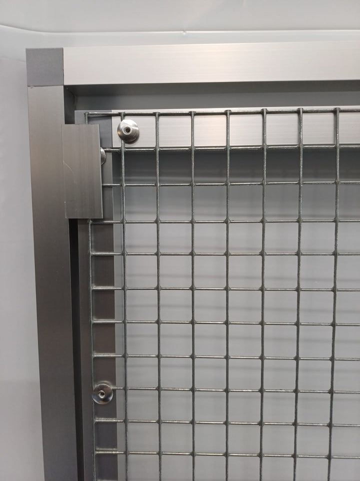 Flächenelement mit großer Tür 100 cm breit und 204,8 cm hoch