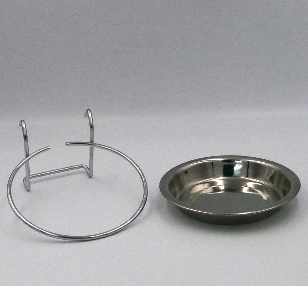 Vogelkäfig Napf aus Edelstahl zum Einhängen, flach, Durchmesser 13 cm, Tiefe 2,5 cm.