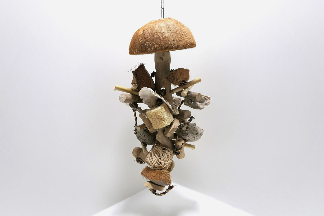 Natürliches Kokos-Spielzeug 50 cm für Vögel mit Edelstahlkette.